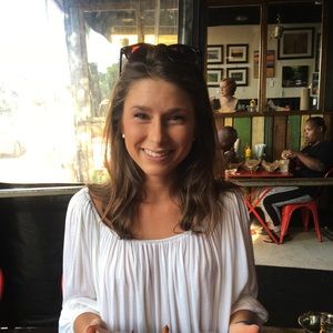 Meet your Posher, Emma